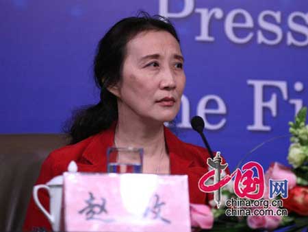 女代表谈艳照门事件:女性应自尊自重自爱(图)