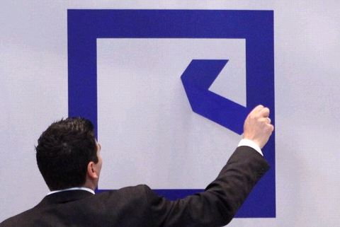 ��������������թ Ӣ�����ֽ����е���(ͼ)