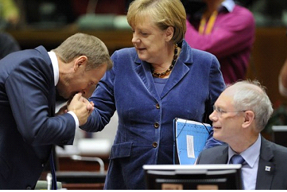 波兰gdp2020_波兰8女战600图片(3)