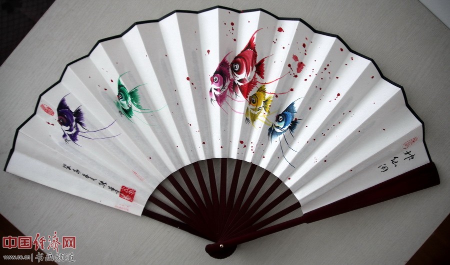 赏王纯华(王春华)创新重彩国画 不用鱼缸 养 神